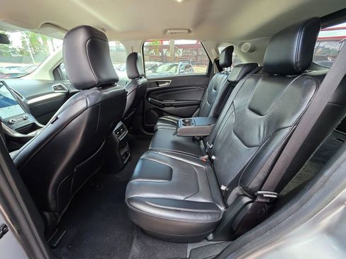 Used 2022 Ford Edge Titanium image 22