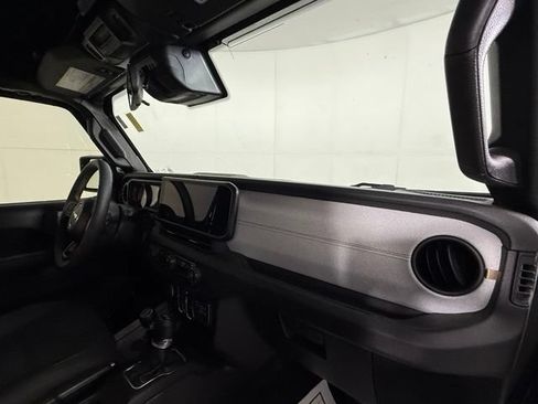 Used 2024 Jeep Wrangler Unlimited Sport AWD/4WD image 30