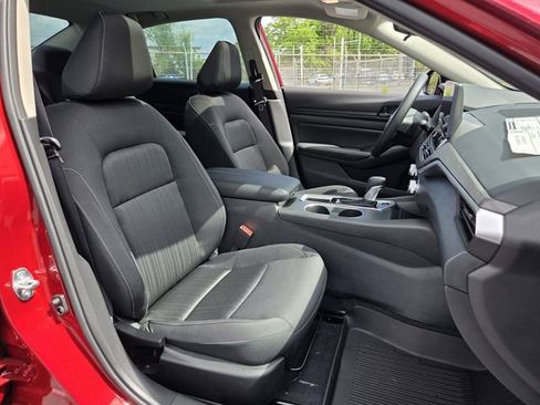 New 2026 Nissan Altima 2.5 SV FWD image 13