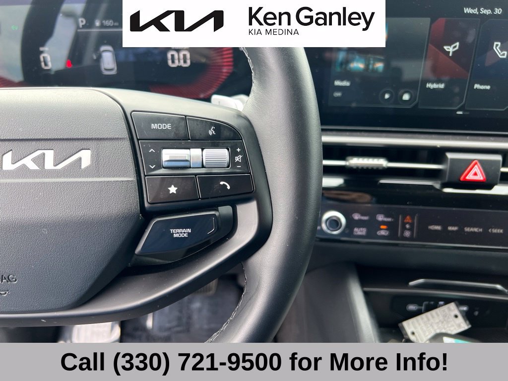 Certified 2026 Kia Sportage EX w/ EX Panoramic Sunroof Package AWD/4WD image 30