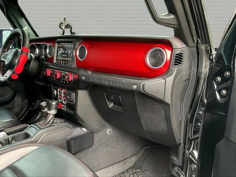 Used 2021 Jeep Wrangler Unlimited Rubicon AWD/4WD image 22