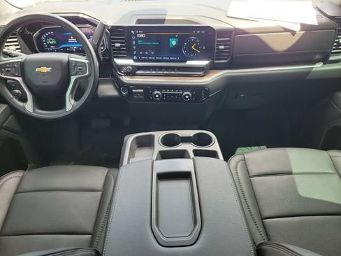 Certified 2024 Chevrolet Silverado 3500 LT w/ Convenience Package AWD/4WD image 16