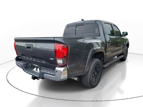 Used 2020 Toyota Tacoma SR5 image 7