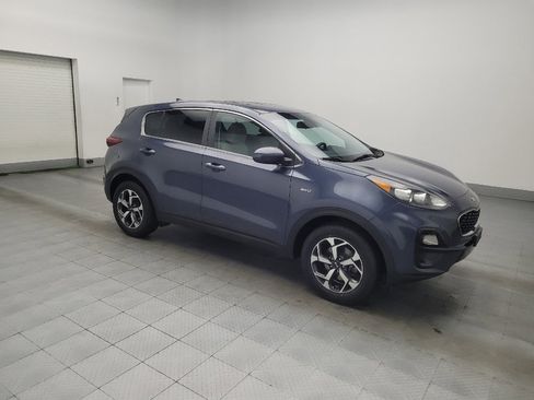 Used 2020 Kia Sportage LX image 11