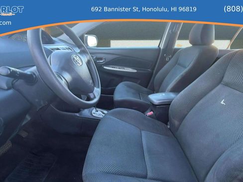 Used 2009 Toyota Yaris Sedan FWD image 18