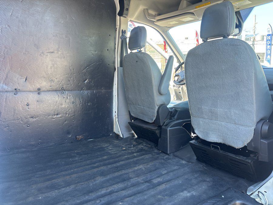 Used 2016 Ford Transit 250 130 Medium Roof w/ Exterior Upgrade Package RWD image 29