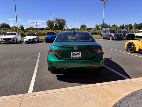 New 2025 Alfa Romeo Giulia AWD w/ Driving Assist Package image 8