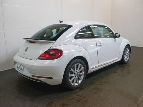 Used 2017 Volkswagen Beetle 1.8T SE FWD image 4