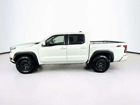 Used 2026 Nissan Frontier PRO-4X AWD/4WD image 4