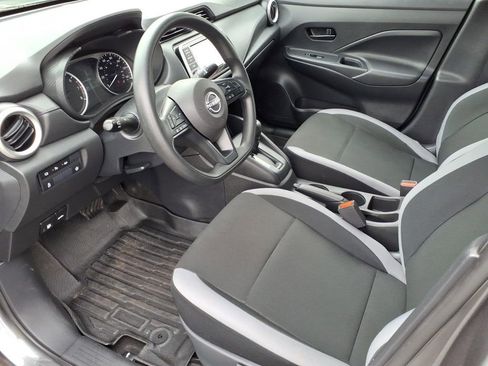 Used 2025 Nissan Versa S w/ S Plus Package FWD image 13