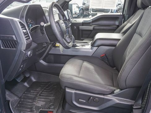 Used 2019 Ford F150 XLT w/ Equipment Group 302A Luxury image 18