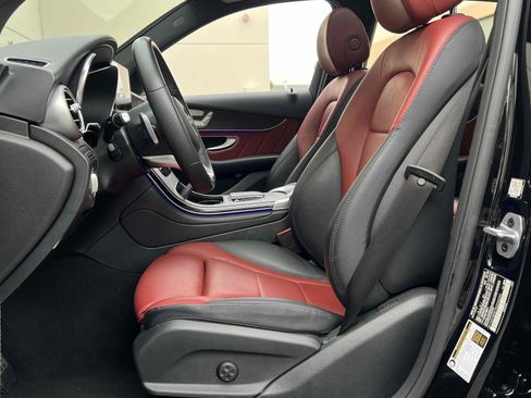 Used 2022 Mercedes-Benz GLC 300 4MATIC w/ AMG Line image 23