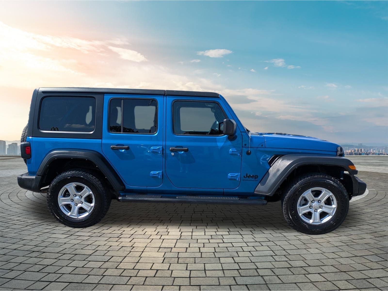 Used 2023 Jeep Wrangler Unlimited Sport AWD/4WD image 4