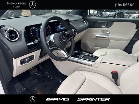 Certified 2026 Mercedes-Benz GLA 250 image 11