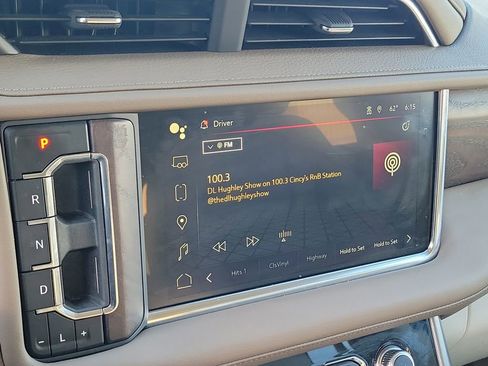 Used 2024 GMC Yukon Denali AWD/4WD image 31