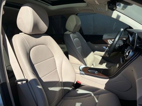 Certified 2022 Mercedes-Benz GLC 300 4MATIC image 53