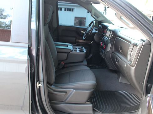 Used 2019 Chevrolet Silverado 1500 LT w/ All-Star Edition image 16