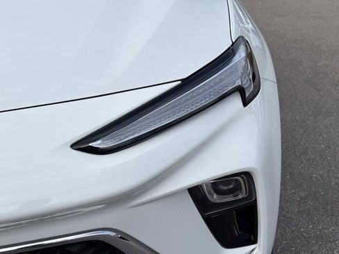 Used 2025 Buick Encore GX Sport Touring w/ Advanced Technology Package image 11