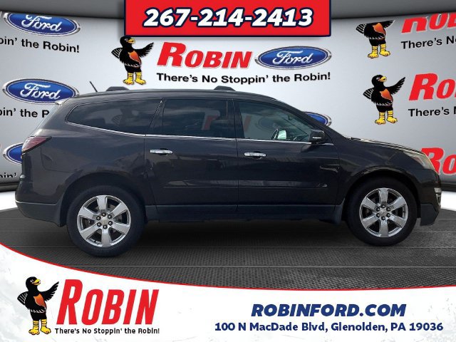 Used 2017 Chevrolet Traverse LT w/ Style and Technology Package FWD image 8