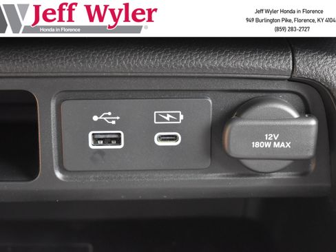 New 2025 Honda Pilot Touring image 24