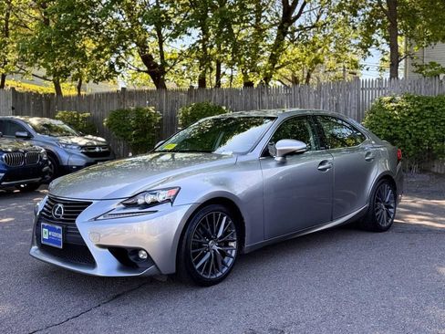 Used 2015 Lexus IS 250 AWD w/ Luxury Package image 2
