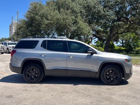 Used 2023 GMC Acadia AT4 w/ Preferred Package AWD/4WD image 4