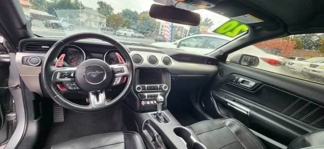 Used 2020 Ford Mustang Premium RWD image 8