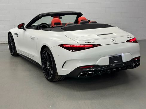 Used 2022 Mercedes-Benz SL 63 AMG 4MATIC image 11