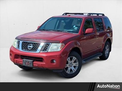 Used 2010 Nissan Pathfinder SE w/ SE Premium Journey Pkg
