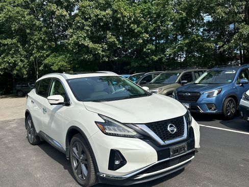 Used 2019 Nissan Murano Platinum AWD/4WD image 3