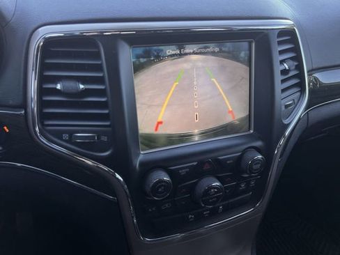 Used 2015 Jeep Grand Cherokee Overland image 18
