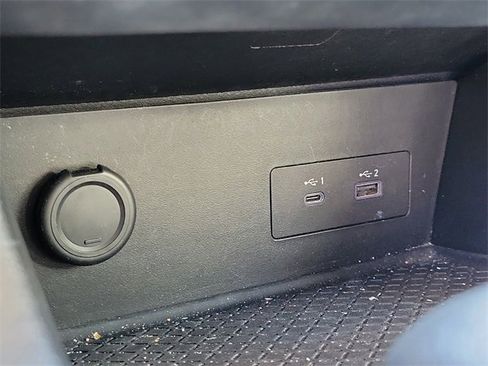 Used 2022 Nissan Pathfinder SV image 26