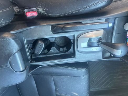 Used 2010 Honda Crosstour EX image 25