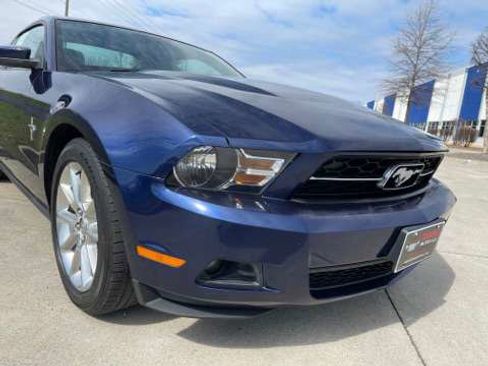 Used 2010 Ford Mustang Coupe RWD image 35