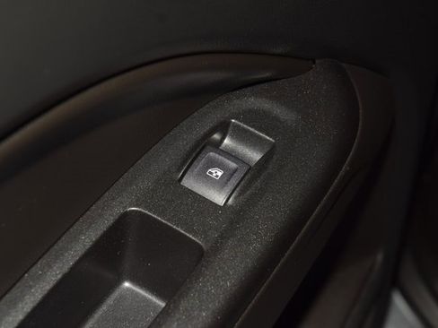 Used 2022 Chevrolet Colorado ZR2 image 42