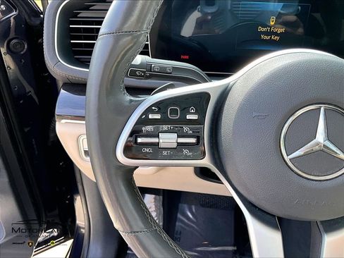 Used 2020 Mercedes-Benz GLS 450 4MATIC image 17