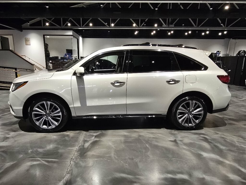 Used 2017 Acura MDX w/ Technology Package AWD/4WD image 8
