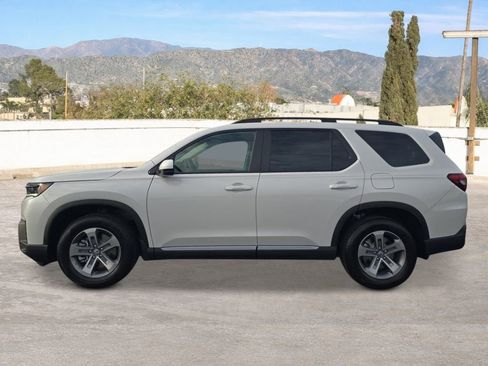 New 2026 Honda Pilot EX-L image 2