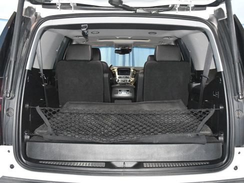 Used 2018 Chevrolet Tahoe Premier w/ RST 6.2L Performance Edition image 32