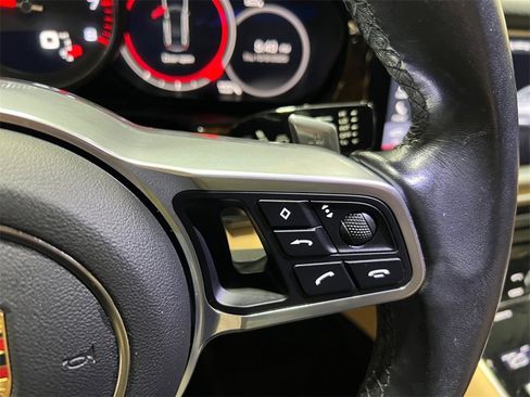 Used 2020 Porsche Panamera 4S image 29