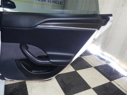 Used 2021 Tesla Model S Plaid image 25