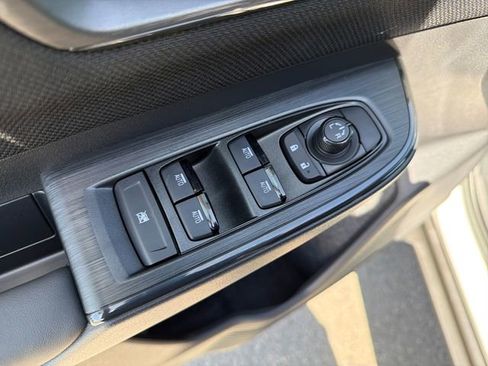 New 2026 Subaru Outback Limited AWD/4WD image 18
