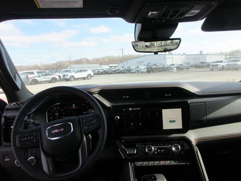 New 2026 GMC Sierra 1500 AT4 w/ AT4 Premium Package image 18