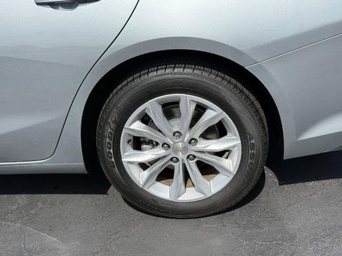 Used 2024 Chevrolet Malibu LT FWD image 4