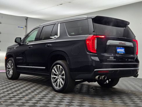 Used 2021 GMC Yukon Denali w/ Denali Premium Package image 21