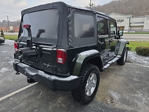 Used 2012 Jeep Wrangler Unlimited Sahara w/ Connectivity Group image 26