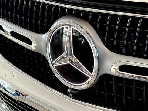 Used 2026 Mercedes-Benz GLC 300 4MATIC image 26