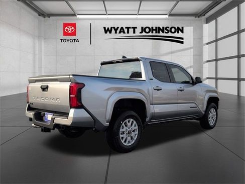 New 2026 Toyota Tacoma SR5 image 5