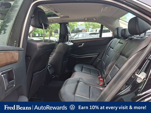 Used 2014 Mercedes-Benz E 350 Sedan image 13