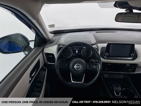 Certified 2021 Nissan Rogue SV w/ Premium Package image 22